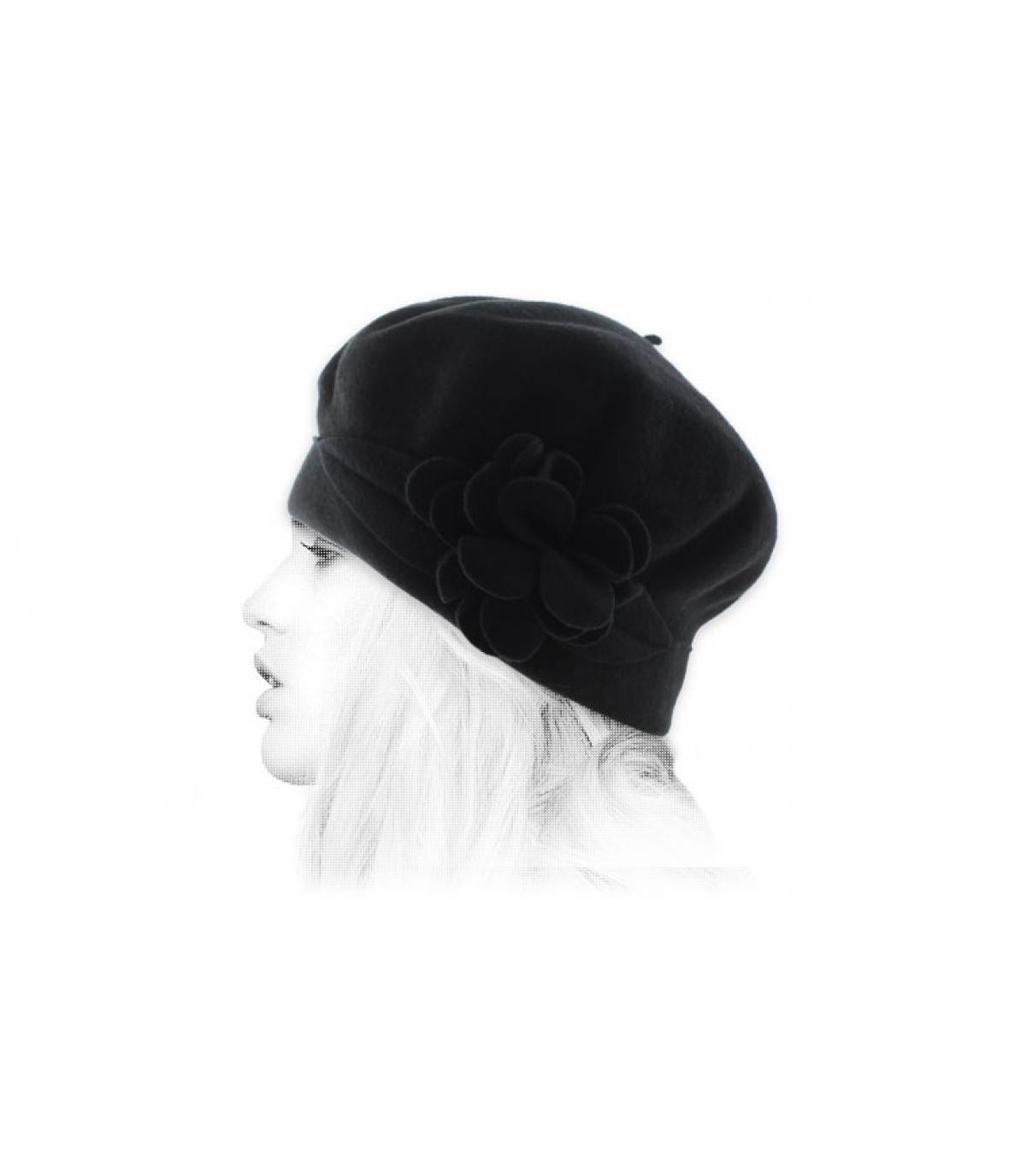 bonnet fleur noir laine Capucine noir bonnet fleur noir laine Capucine noir